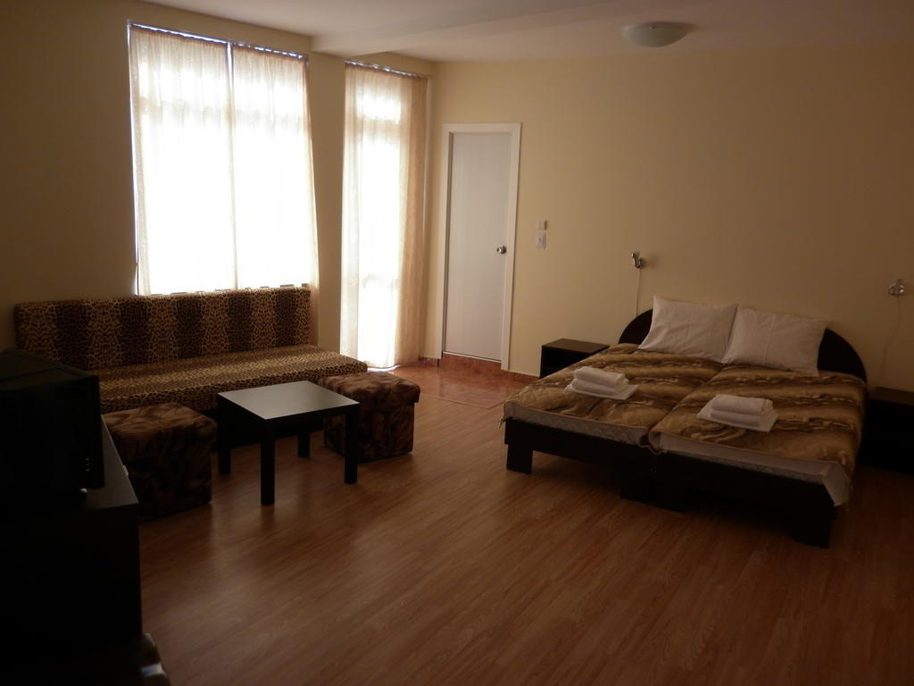 Ivanova Cheshma Guest House Варна Экстерьер фото
