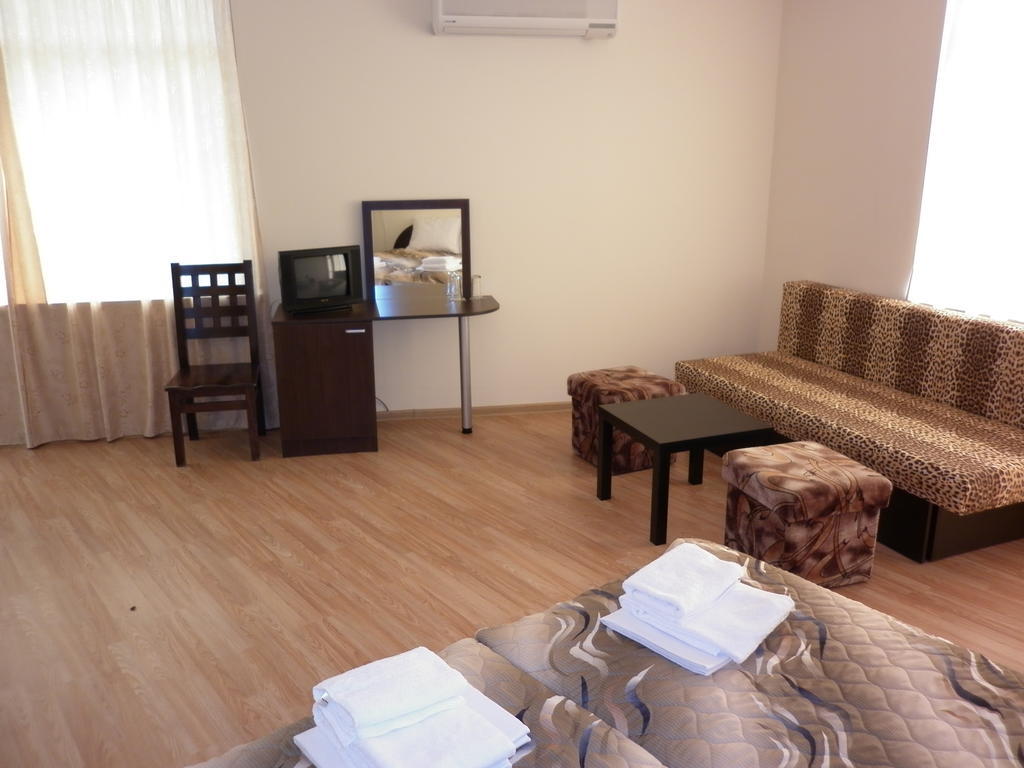 Ivanova Cheshma Guest House Варна Экстерьер фото